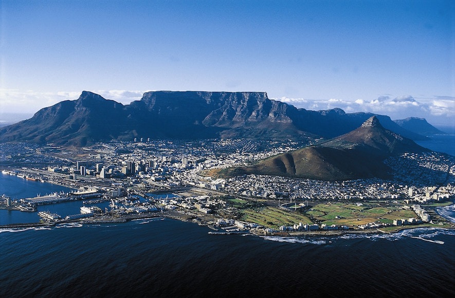 see table mountain as volunteer in south africa